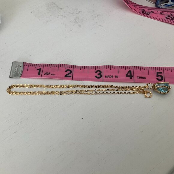 Blue topaz caged in solid 14k gold 18" chain - Picture 4 of 6